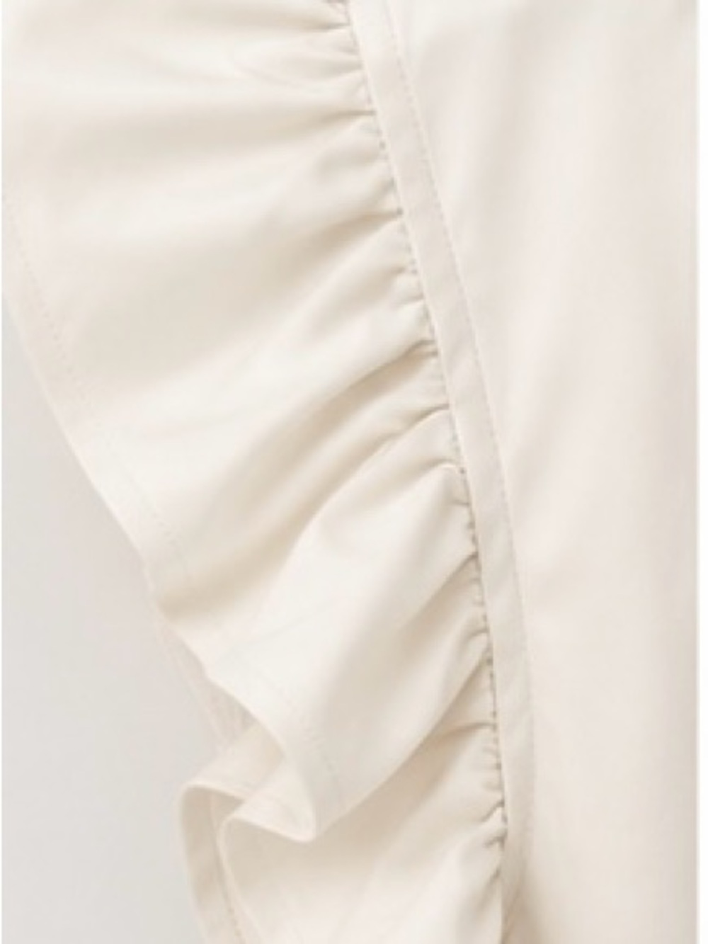 Jodifl Ivory Faux Leather Flutter Sleeve Top Size M Chic Boutique Blouse - Picture 5 of 7